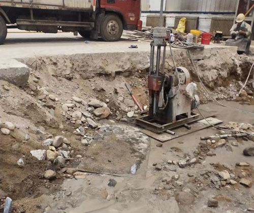 琼结公路下沉压浆